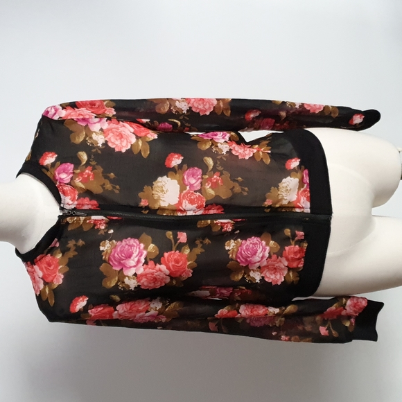 Zara Basic black floral semi transparentTop Size S - Picture 2 of 12